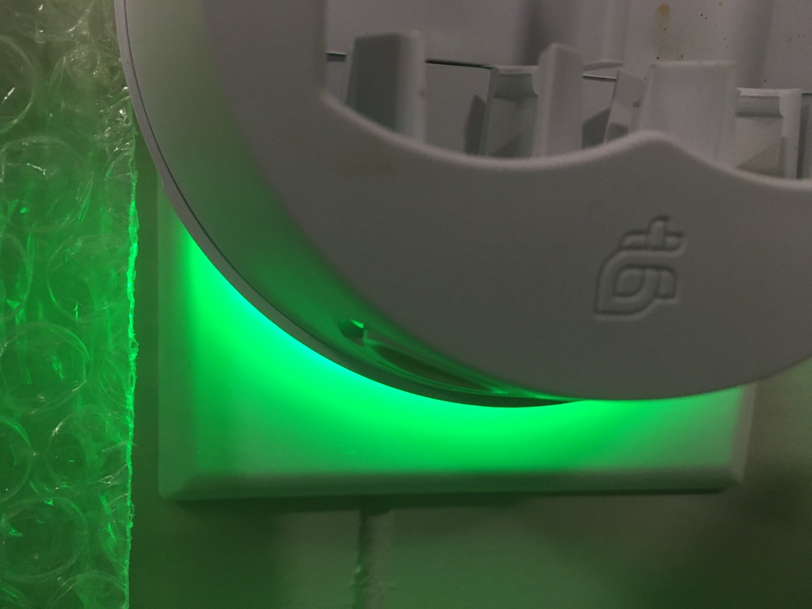 Pura 4 Smart Fragrance Diffuser Alexa & Google Plug In Air Freshener NO SCENTS gallery