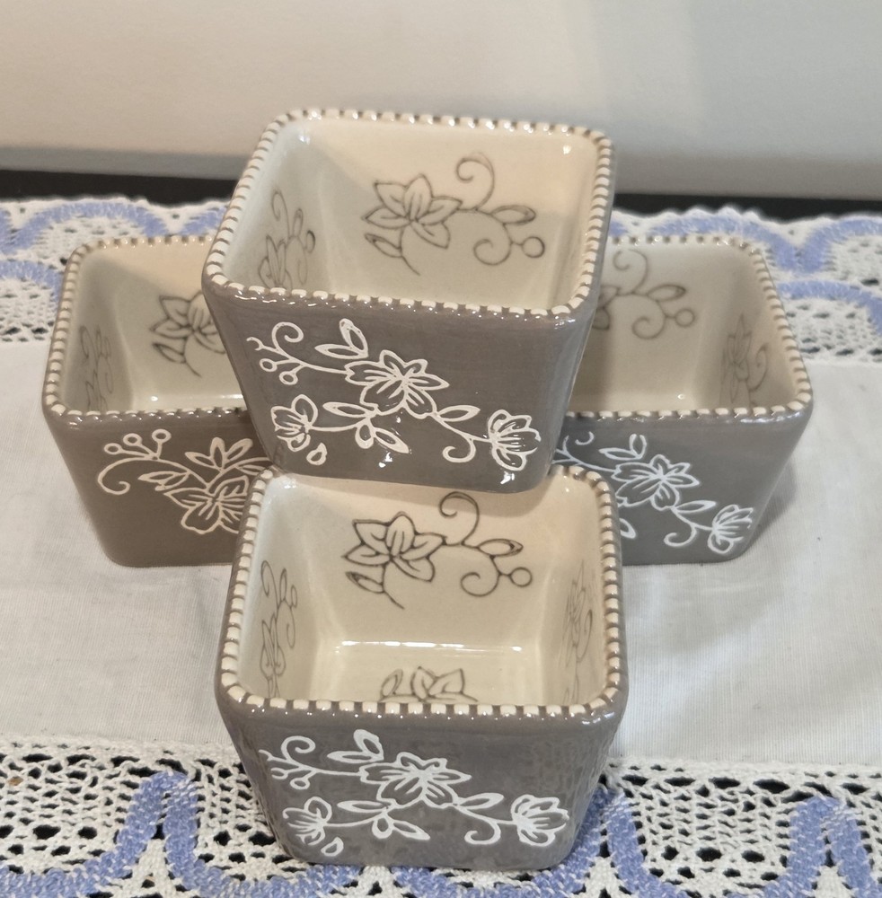 Temptations Bakeware 4 Piece Ramekin Set Beige Neutral 3" x 3" x 2" 4 ounces