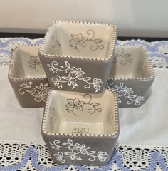 Temptations Bakeware 4 Piece Ramekin Set Beige Neutral 3″ x 3″ x 2″ 4 ounces