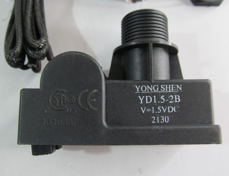 NEW YD1.5-2B UNIVERSAL PUSH-BUTTON SPARK GENERATOR/ GAS IGNITER 2-OUTPUT 1.5V AA gallery
