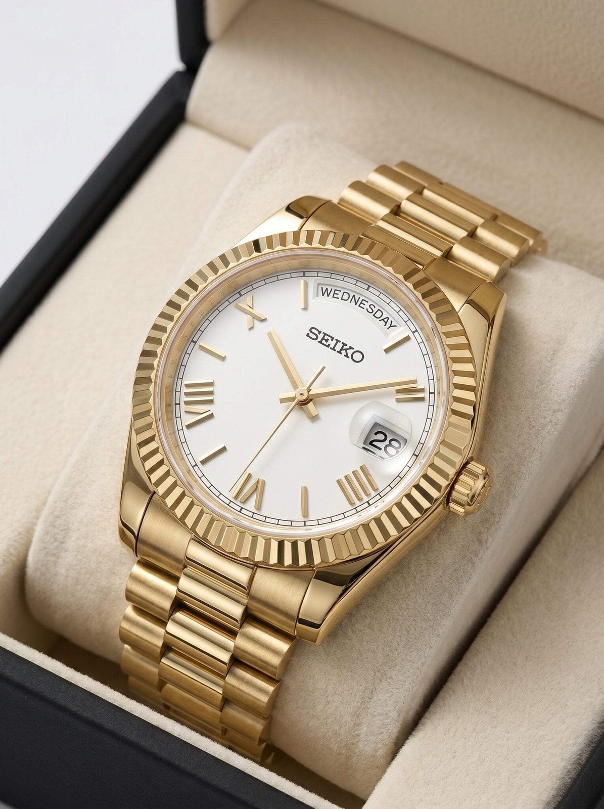 Day Mod – Gold · White Roman Dial – 40mm – Automatic gallery