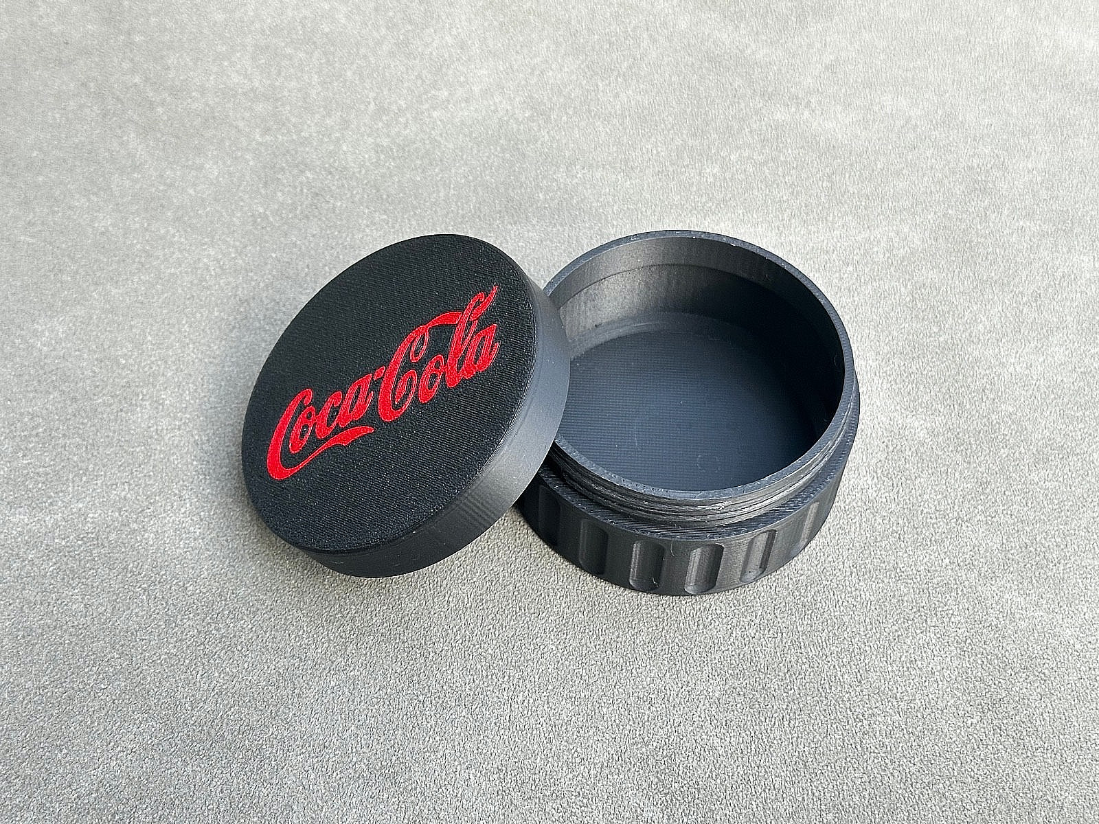 Coca-Cola Container – Threaded Screw & Parts Storage Box 3D Printed for Tools gallery