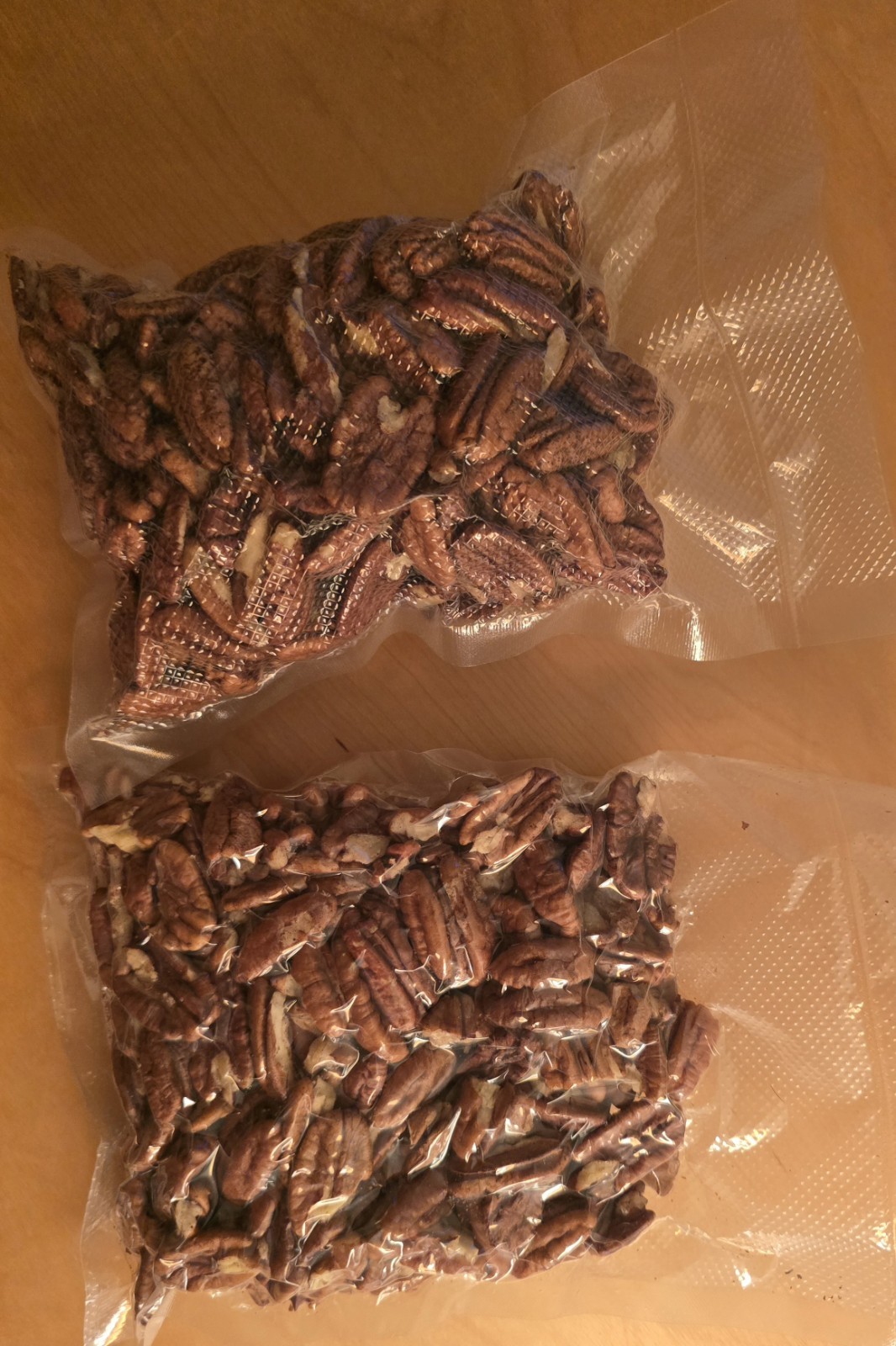 Raw Pecans (No Shell, Pecan Halves and some pieces) 2 LBs, Free Shipping gallery