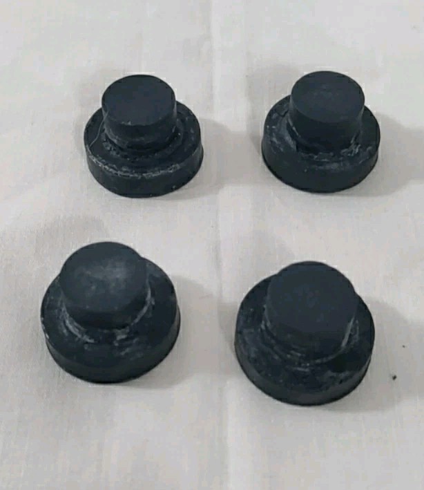 Kitchen Classics By Waring Citrus Juicer Model 31JC28C Rubber Feet Parts gallery