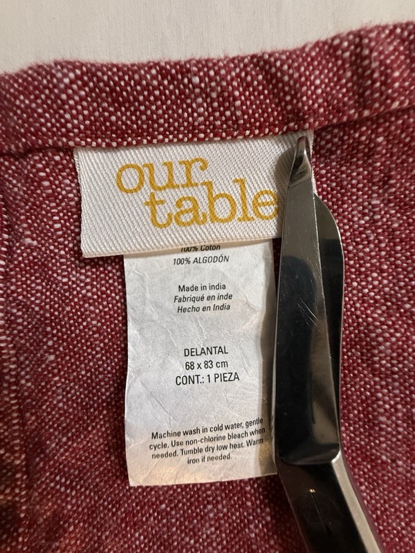 Our Table Rusty Red Cloth Apron 100% Cotton 68x83cm Made In India gallery