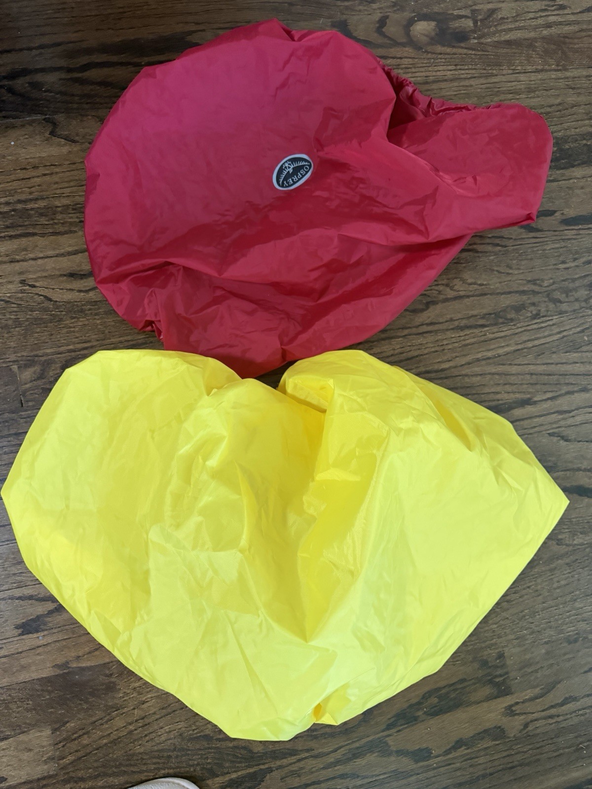 Osprey Rain Cover for Backpacking Pack, Size Small  Red 2