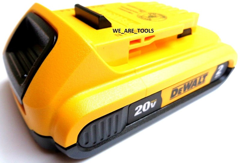(4) Dewalt 20V DCB203 Batteries, (1) DCB115 Charger 2.0 AH 20 Volt gallery