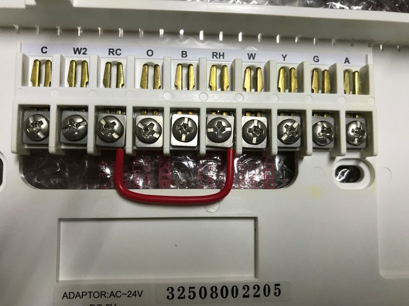 GT7000 7 DAY PROGRAMMABLE SINGLE STAGE 1 HEAT / 1 COOL gallery