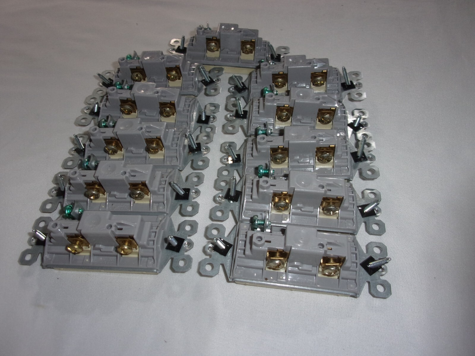 11 Pcs Pass & Seymour Ivory Single Pole Decorator Rocker Light Switch 15A TM870I gallery