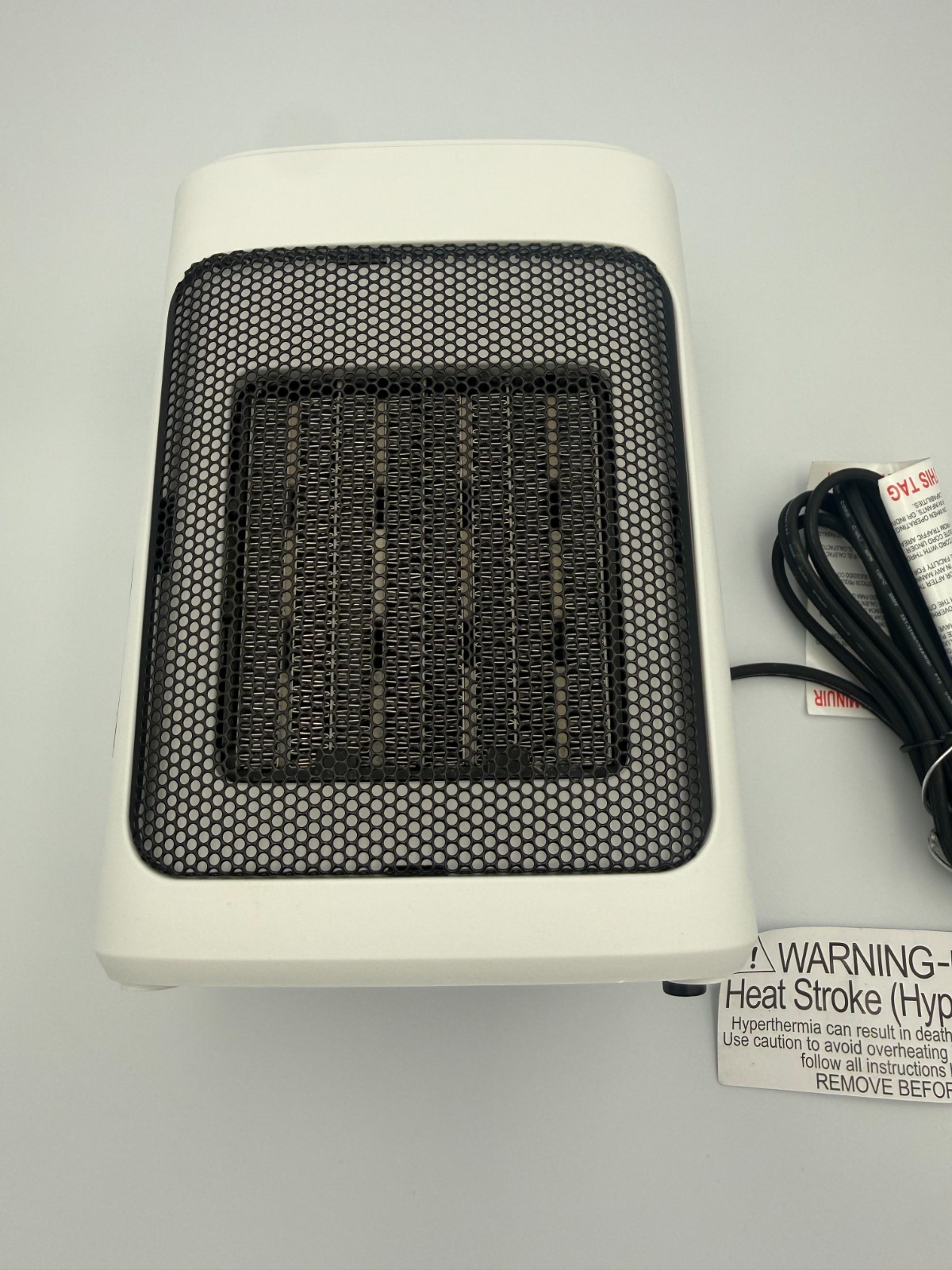 Mainstays 1500W Personal Ceramic Fan-Forced Space Heater - White - WSH10C2AWW gallery