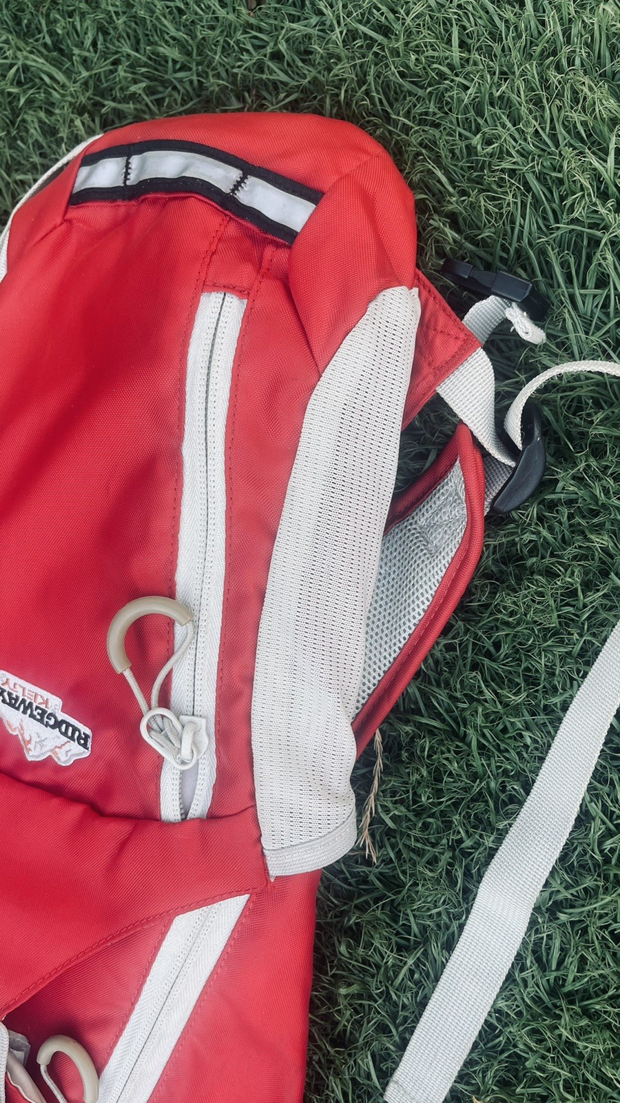 Kelty Ridgeway Hydration Daypack Red Gray Black with Bladder Monarch 5L PreOwned 2