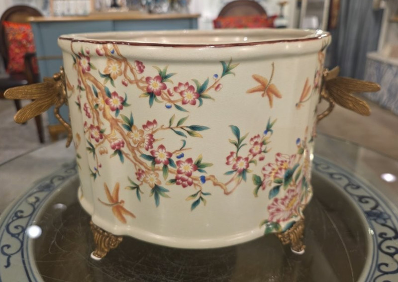 Porcelain Oval Planter with Ormolu Dragonfly Handles-Floral Vine-14'' x 8''H gallery