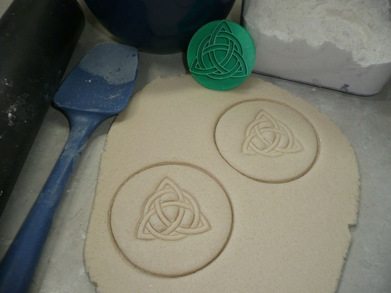 TRINITY TRIQUETRA CELTIC KNOT COOKIE STAMP EMBOSSER MADE IN USA PR4450 gallery