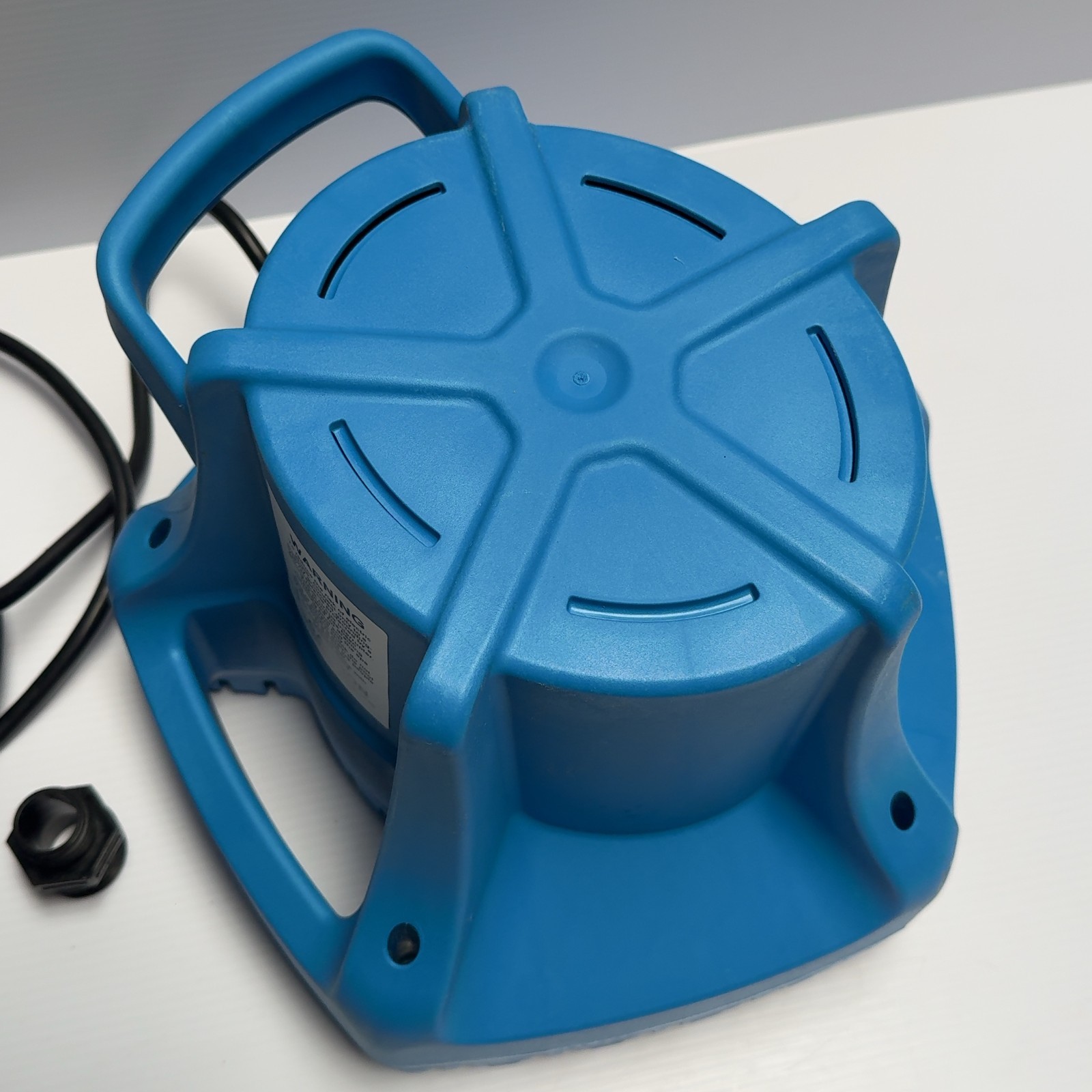 Little Giant LG-APCP1700 Pool Cover Pump 1/3 HP 1745 GPH 25ft Cord gallery