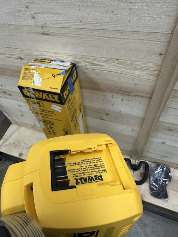Dewalt DCST925B 20V MAX* 13 in. String Trimmer Tool Only (13ST-20T) Open Box gallery