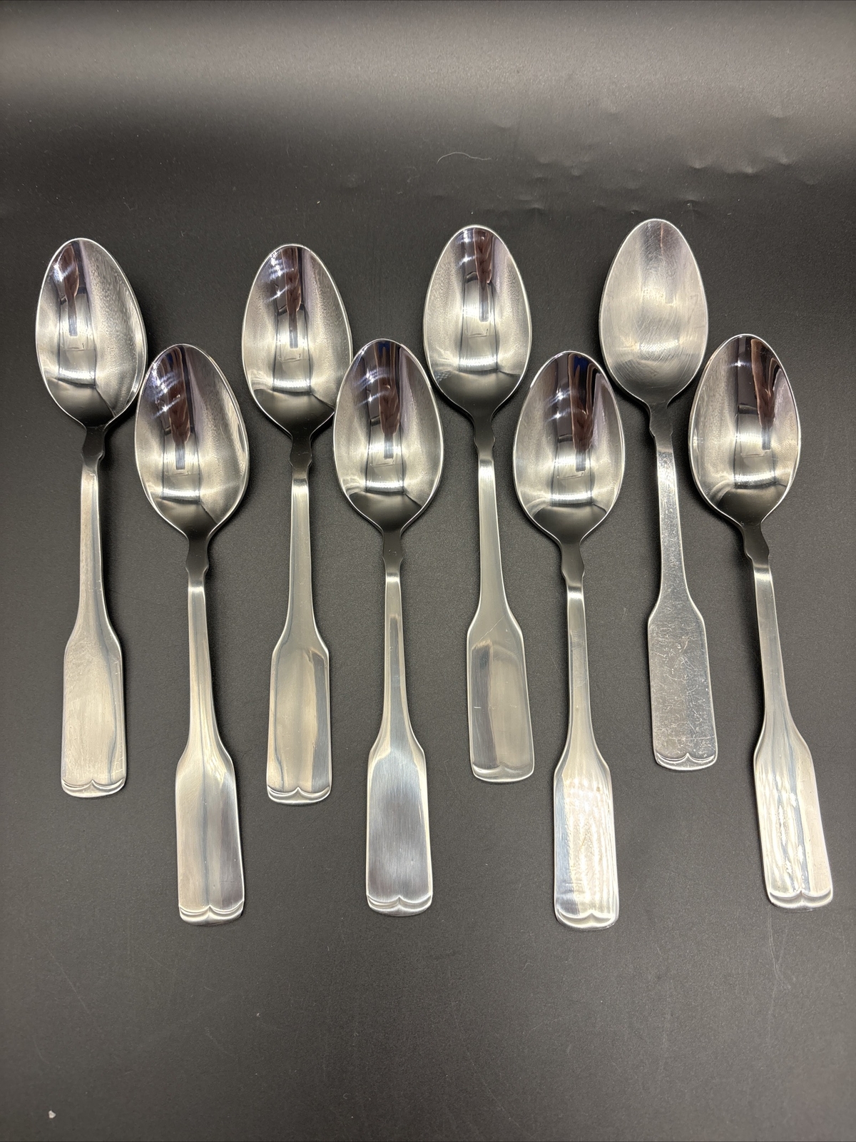 18/10 Stainless 8 spoons Cube Flatware 7.5 In Dinner Spoon. American colonial gallery
