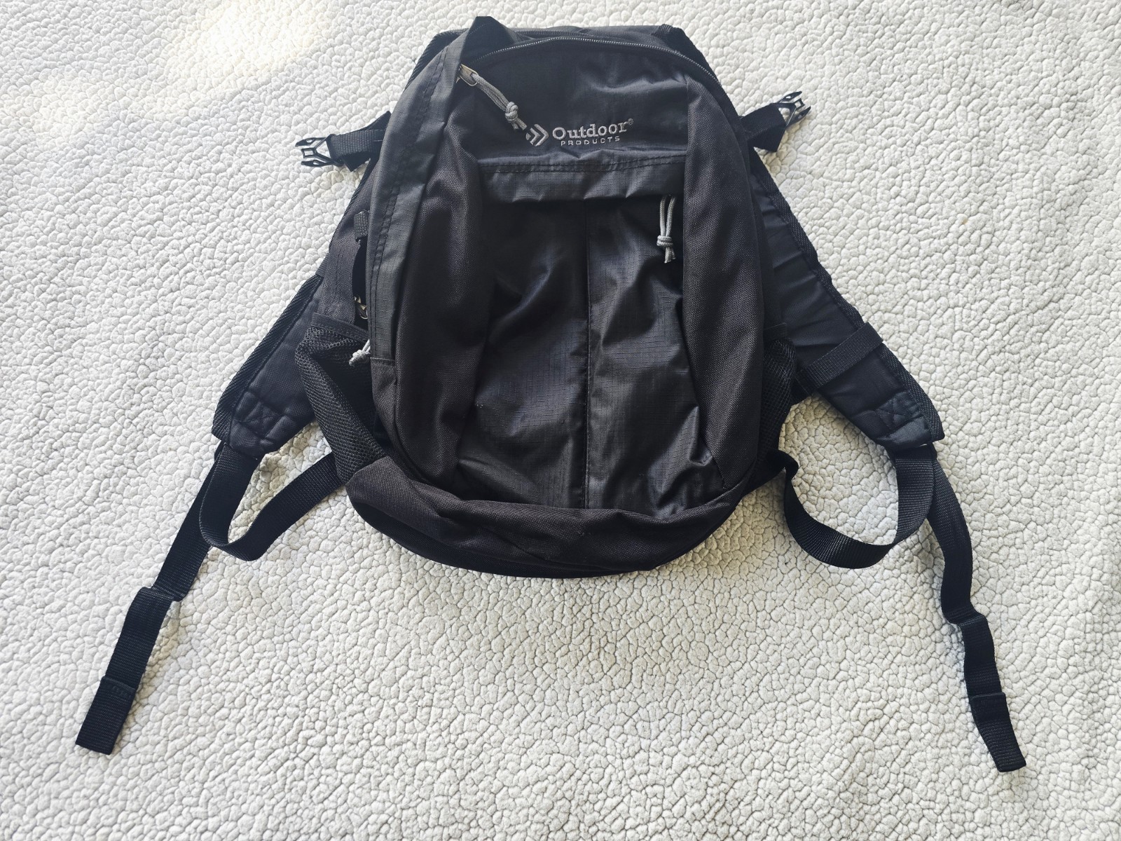Outdoor Products Contender 25L Traverse Backpack Black 2