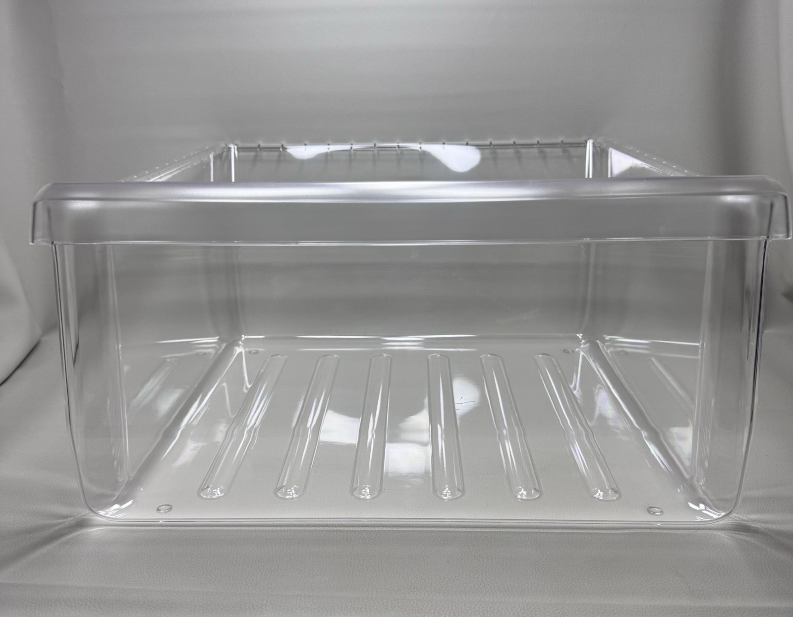 Samsung Refrigerator Crisper Drawer DA97-08693B gallery