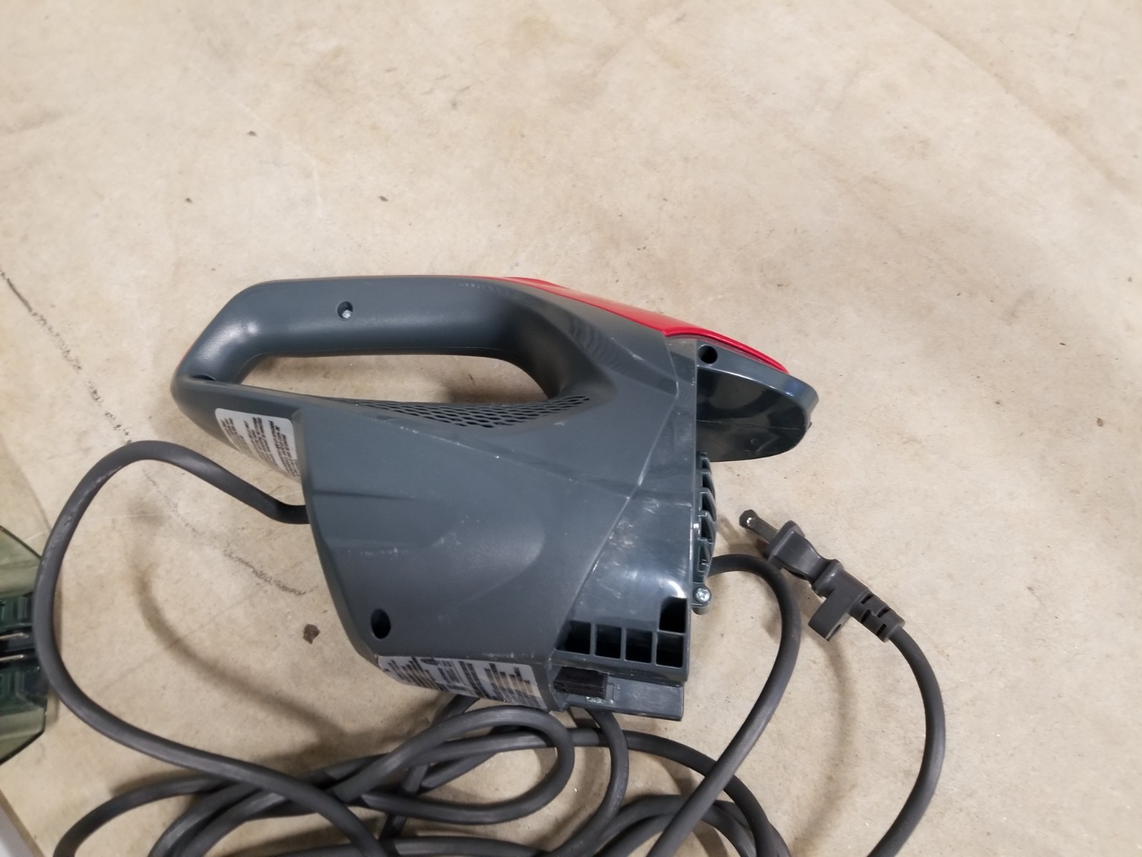 Dirt Devil Scorpion Plus Corded Handheld Vacuum Pet SD30025VB Red gallery