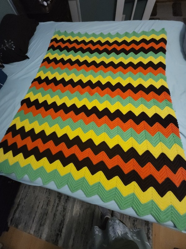Hand-Crocheted Chevron Blanket gallery