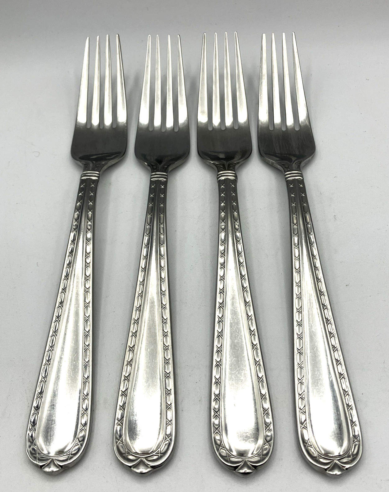 Lot (4) HAMPTON Silversmiths NOBILITY Stainless 8-1/8" Dinner Forks Fork Set gallery