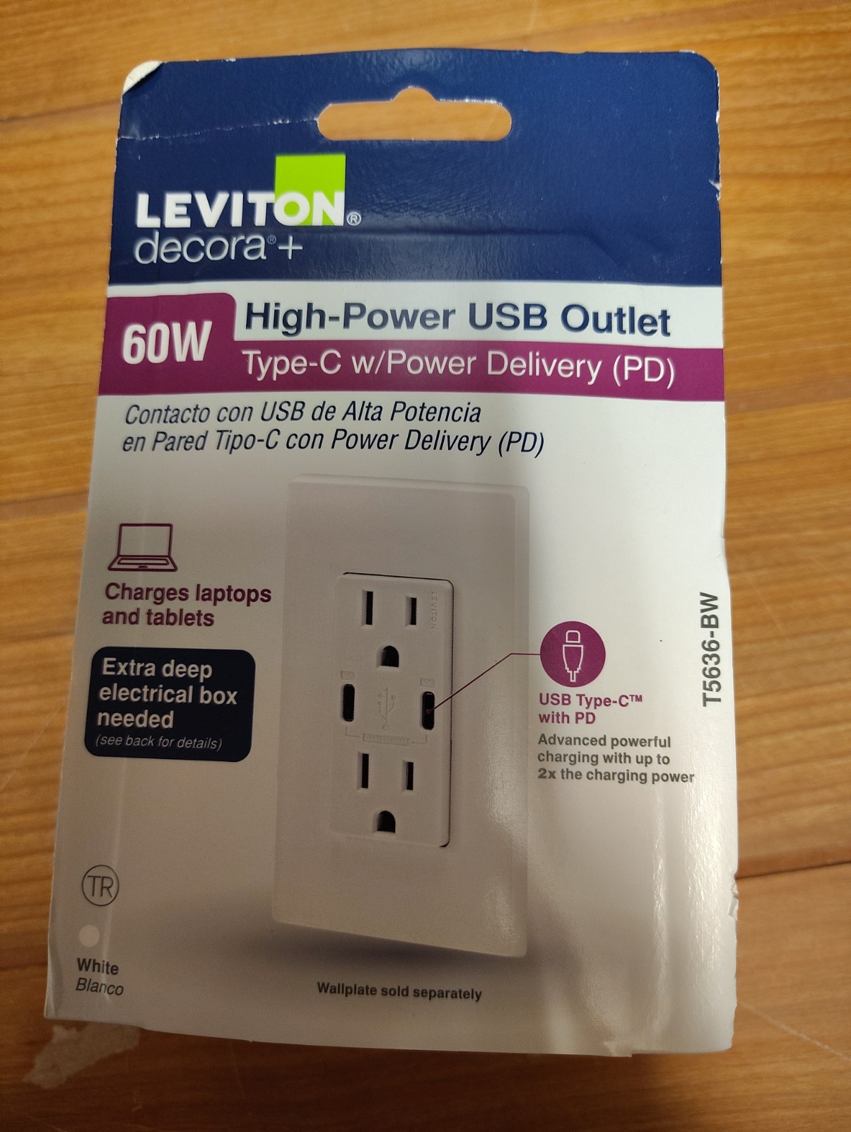 Leviton USB Wall Outlet High Power Dual Type-C w/ Power Delivery 60W (1494) gallery