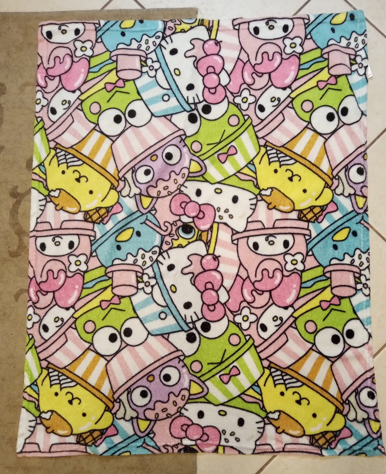Hello Kitty & Friends Lap Blanket. 49"x41". Great Condition gallery