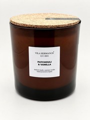 VILA HERMANOS PATCHOULI & VANILLA ARTISAN MADE CANDLE 17.64 OZ / 500 G