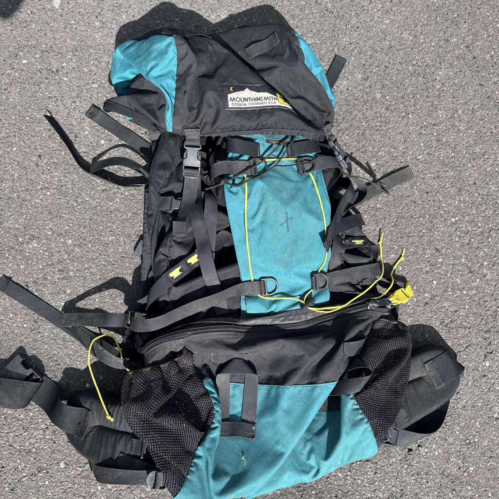 Mountainsmith Frostfire II Backpack Internal Frame Hiking Backpacking Camping