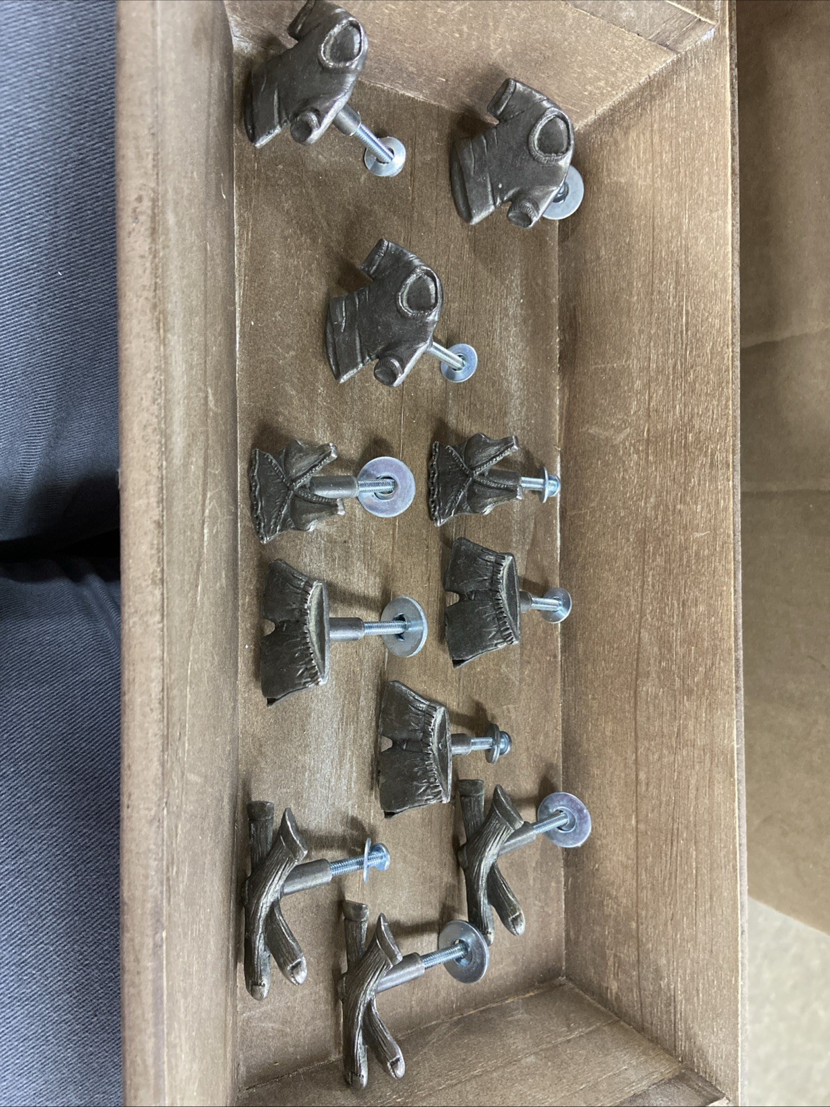 Bathtime Collection By Emenee Drawer Pulls 11 Total Antique Matte Silver gallery