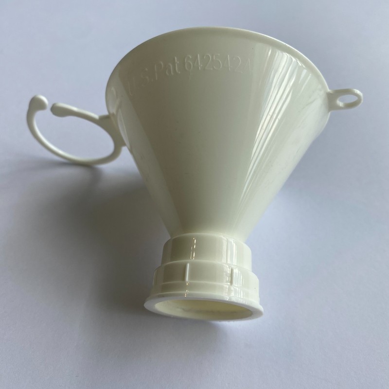 Threaded Screw-On Funnel White – Fits 16oz & 32oz Bottles Dual Thread 28mm/24mm gallery