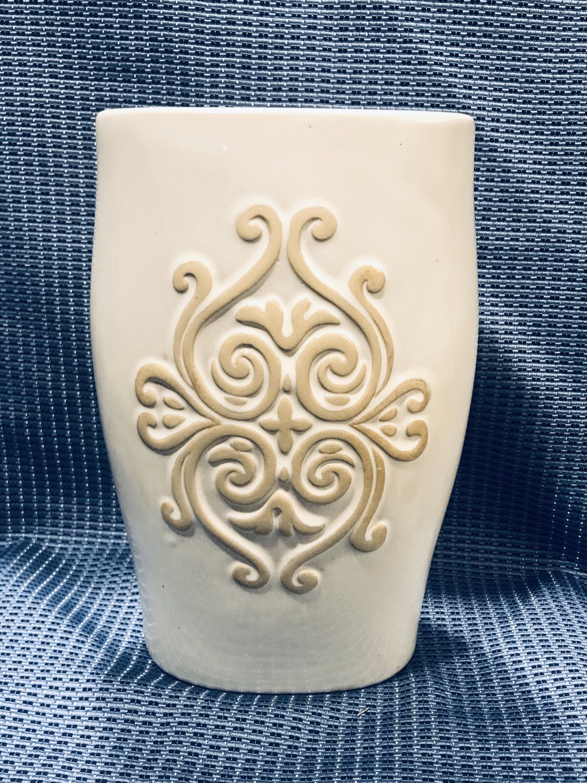 Decor Hosley Scroll Double Sided Oval Design Glazed Vase Cream & Tan 9 1/4” gallery