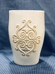 Decor Hosley Scroll Double Sided Oval Design Glazed Vase Cream & Tan 9 1/4”