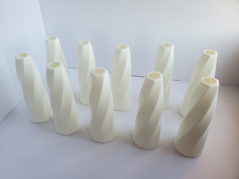 DIDAEY 10 PACK COMPOSITE PLASTIC FLOWER VASES BULK WHITE SMALL TALL VASES -WHITE