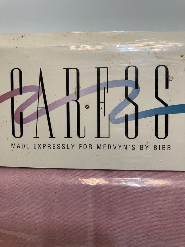 Caress Solid Rose Pink Flat Sheet Full 81 x 96 For Mervyns by Bibb Vintage 90s gallery