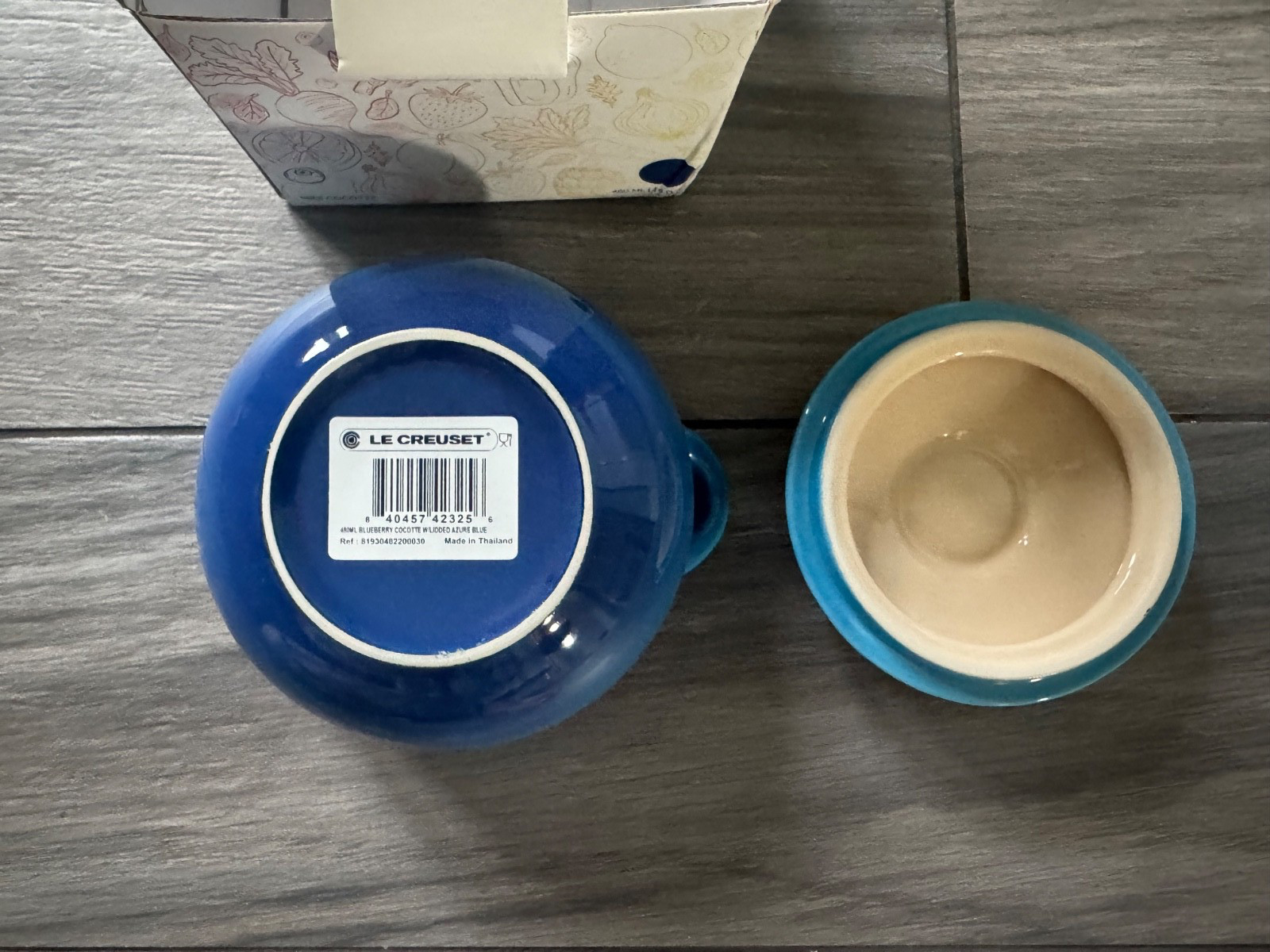 LE CREUSET BLUEBERRY MINI COCOTTE WITH LID, AZURE BLUE, NIB, 480 ML/16 OZ gallery