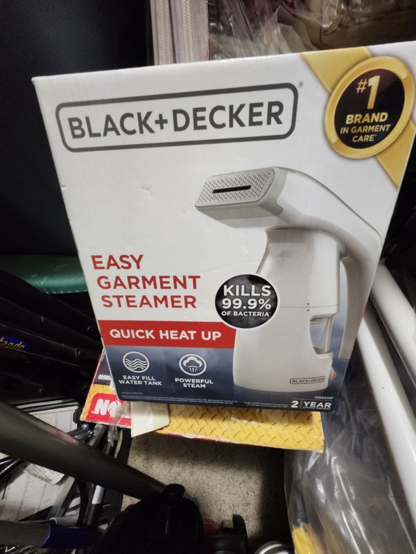 BLACK+DECKER Easy Garment Steamer Handheld w/ Water Tank White HGS011S gallery