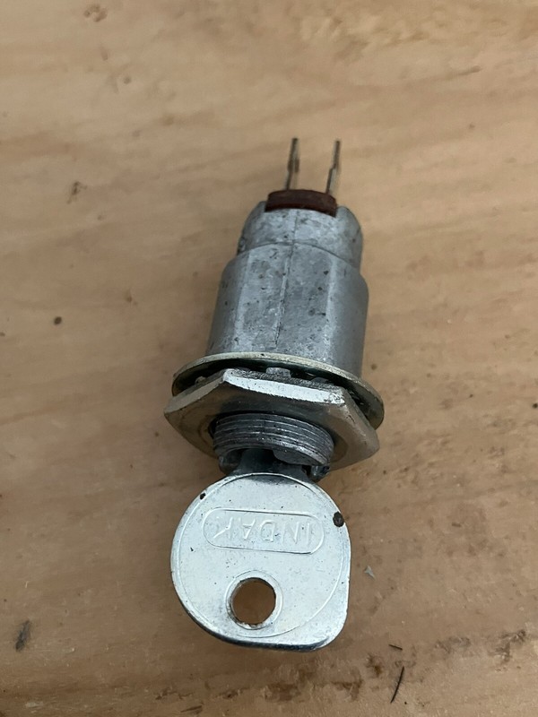 Indak Universal Replacement Ignition Switch With Key Part Q431 P gallery
