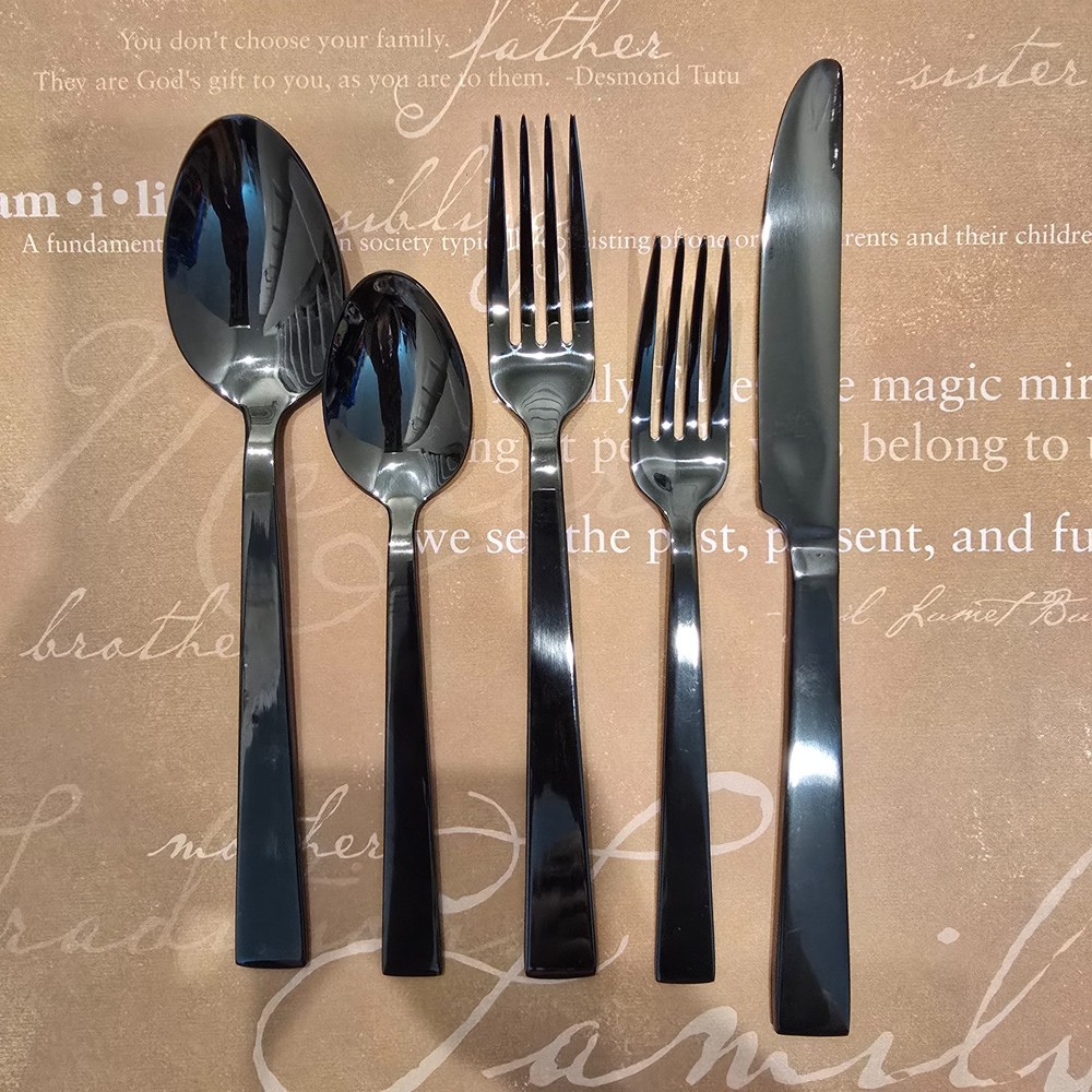 80-Piece Black Silverware Set, Premium 18/0 Stainless Steel Flatware Set for 8