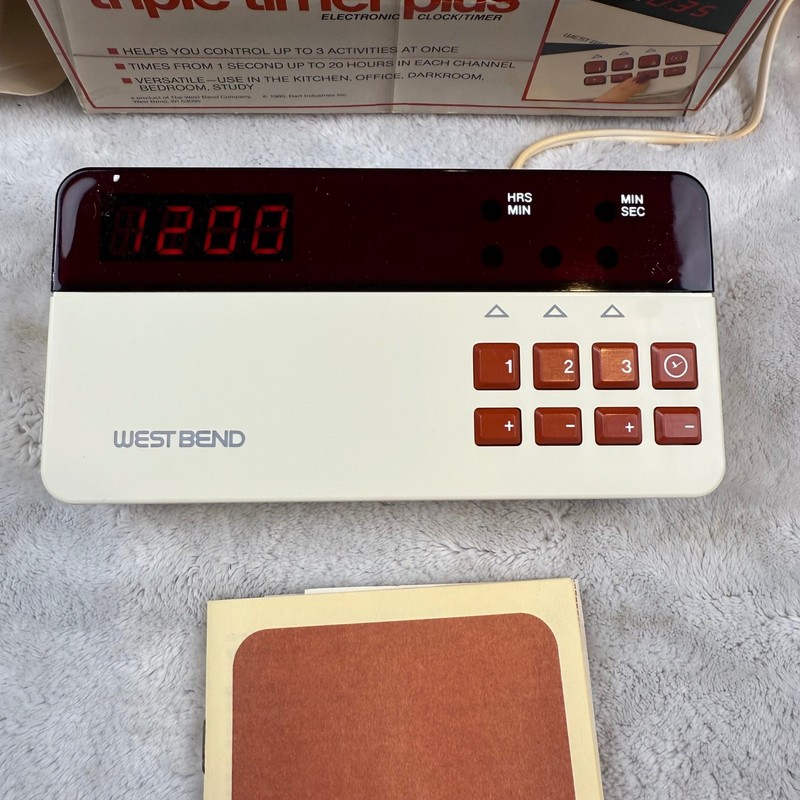West Bend Triple Timer Plus Vintage 1980 Electronic Clock Timer No 40001 Cream gallery