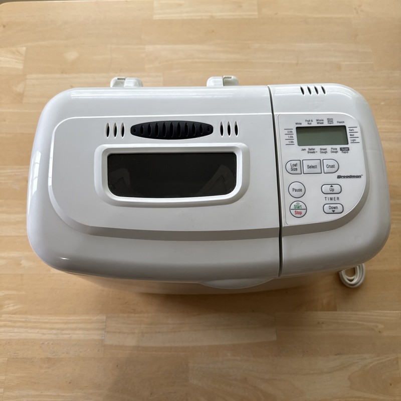 Breadman Plus TR845 Bread Maker Breadmaker Super Rapid 59 Minute gallery