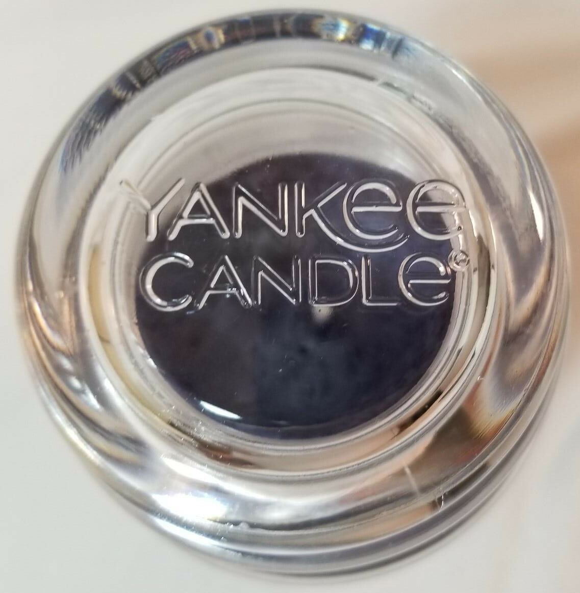 Yankee Candle NEW ENGLAND BLUEBERRY Large Jar 22 Oz Blue Picture May Vary gallery