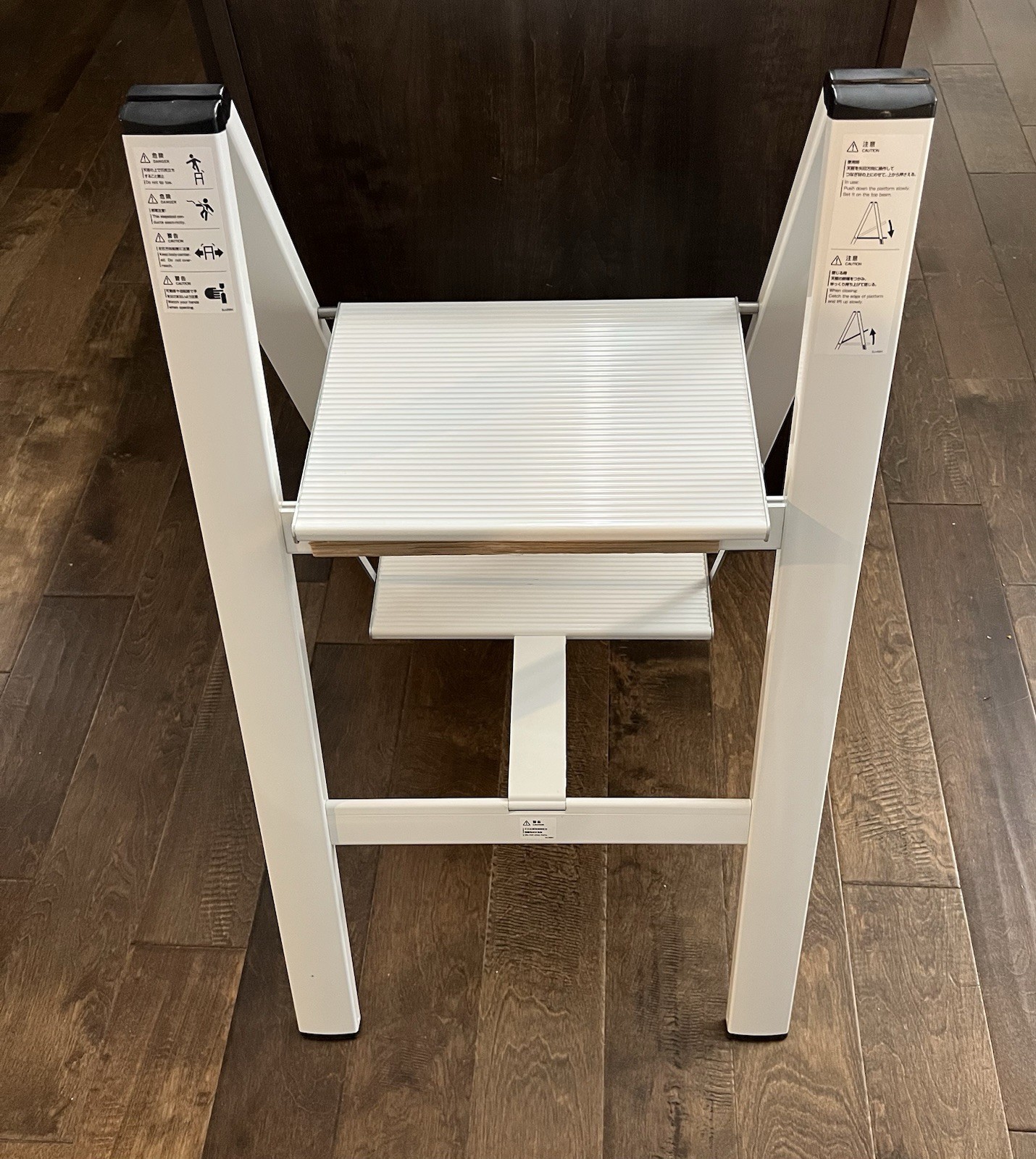 HASEGAWA SLIM 2 STEP LADDER~White~Read gallery