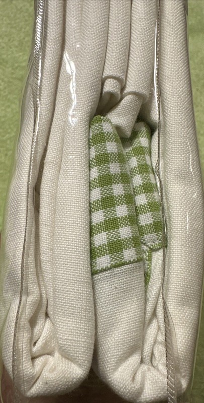 Pottery Barn Kids Easter Tablecloth Bunny Embroidered Green Cotton 70 x 90 NIP gallery