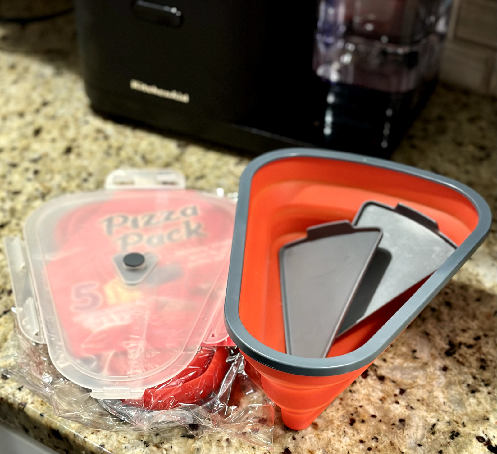 Ultimate Pizza Pack Storage Container Reusable Foldable Portable Microwavable! gallery