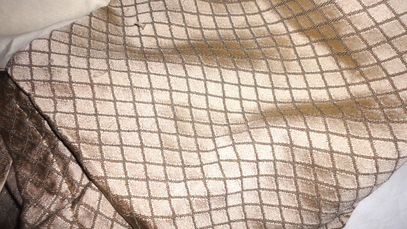 CROSCILL WINDSOR DIAMOND GREEN PLATINUM (1) QUEEN BEDSKIRT 13" SPLIT CORNER gallery