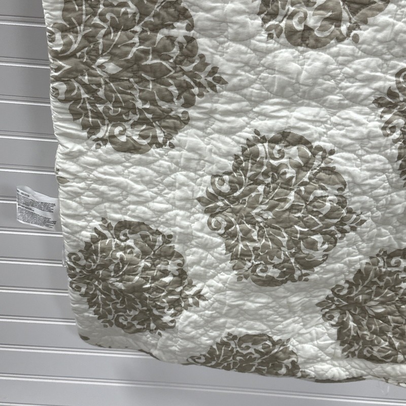 Cracker Barrel Daryn Reversible Whole Cloth Quilted Sham Standard Size Damask gallery
