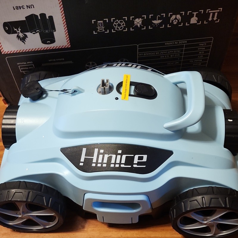 Hinice MF-PC01 Cordless Robotic Pool Cleaner 5800mAh for Pools, CE Certified gallery