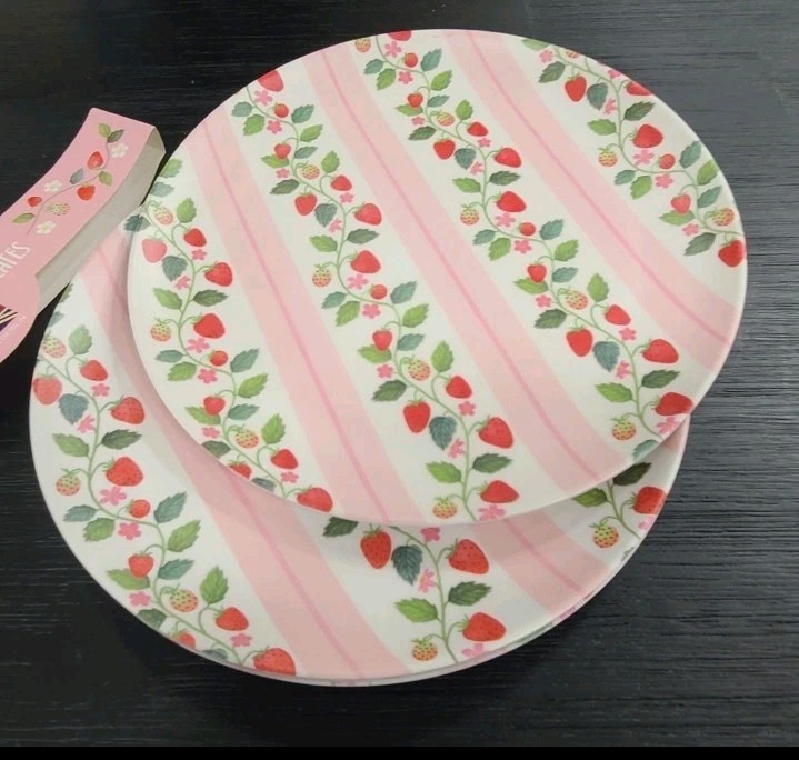 8pc Harvest Green Studio Strawberry Blossom Eco Melamine Dinner Plate & Bowl Set gallery