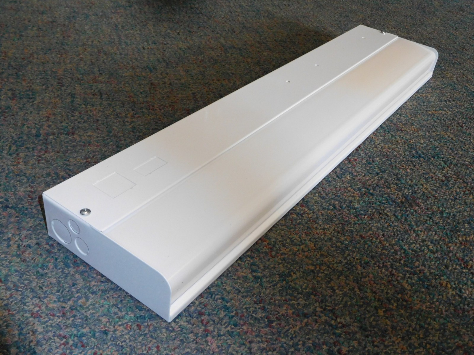Lithonia Lighting HUC20PH 24" Fluorescent Undercabinet Light 120 Volt USA gallery